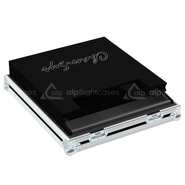 CHAMSYS WING COMPACT MIXER PC  OPEN FLIGHT CASE SIDE VIEW
