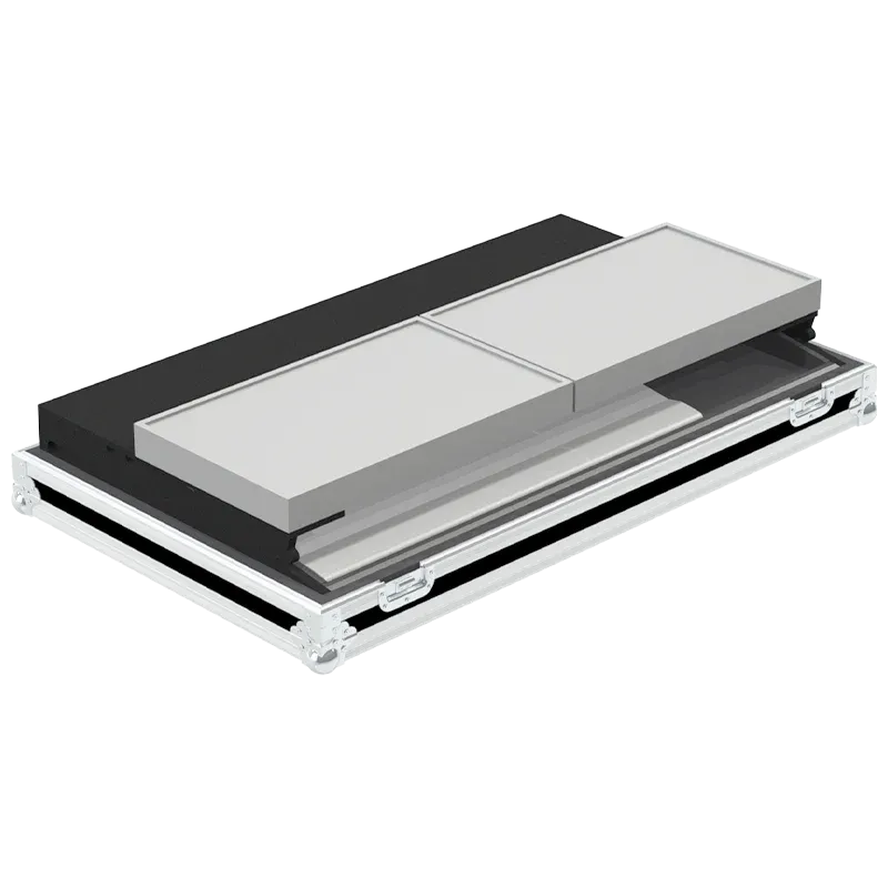 ALP FLIGHT CASES ETC ION XE 20 + SCREEN SIDE VIEW OPEN FLIGHT CASE