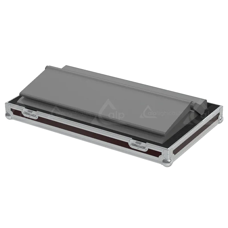 MA LIGHTING GRANDMA3 COMPACT XT SERIE II SIDE VIEW FLIGHT CASE LATERAL