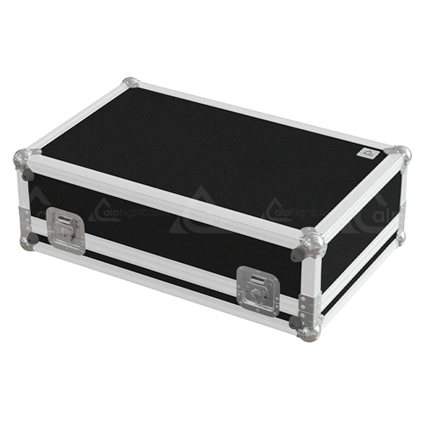 SHOWTEC SM16/2 FX FLIGHT CASE LATERAL SIDE VIEW