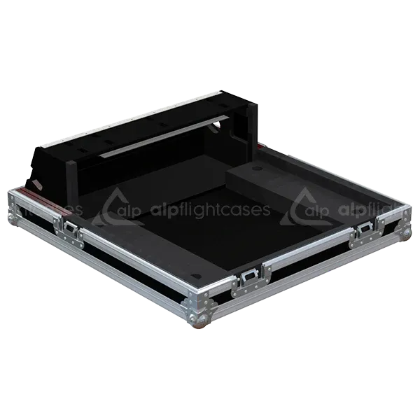 ALLEN & HEATH SQ 6 SERIE III - WHEELS FRONT LATERAL SIDE VIEW FLIGHT CASE