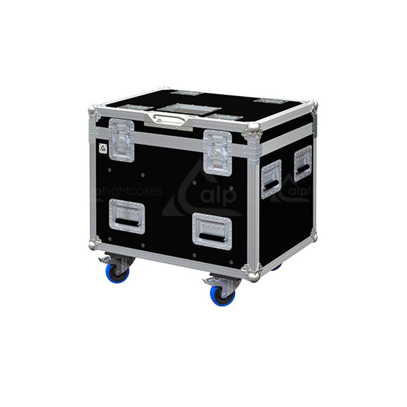 Front view of the professional PRO Trunk 800x600x600mm with internal dividing wall by ALP Flight Cases