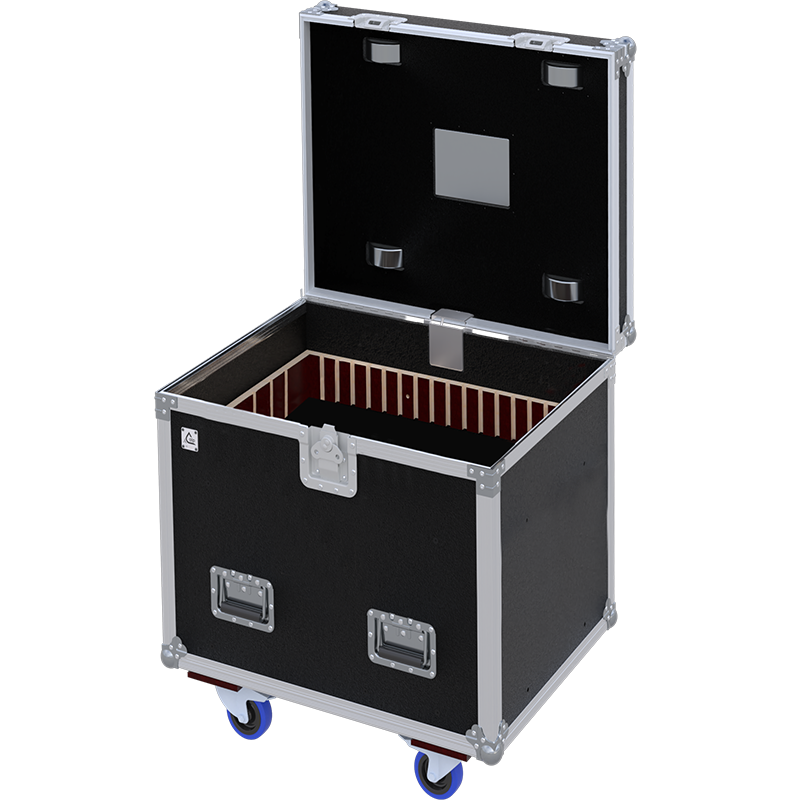 Empty interior of the AZ4 flight case trunk highlighting its optimized space and robust internal finish