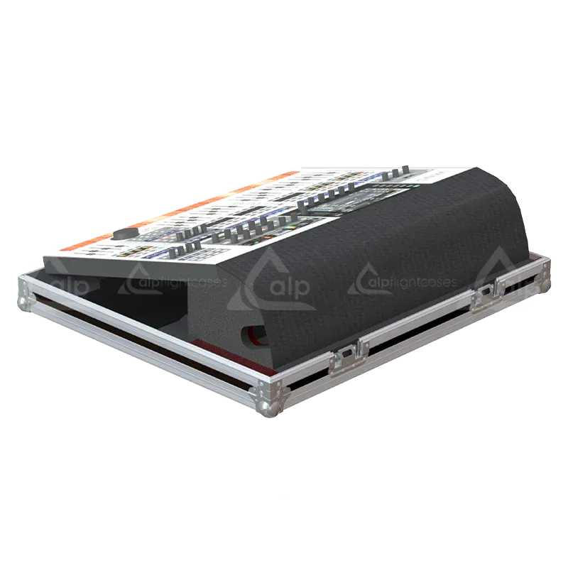 Behringer WING Series II Case with Doghouse Cover top back lateral view