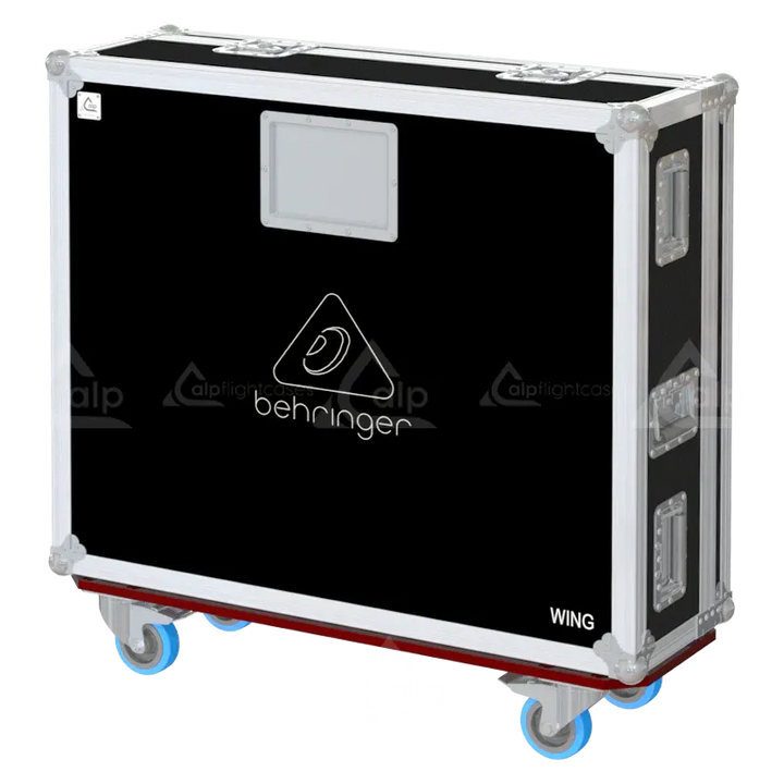 Behringer WING Series III Case with Doghouse and Wheels lateral side view closed