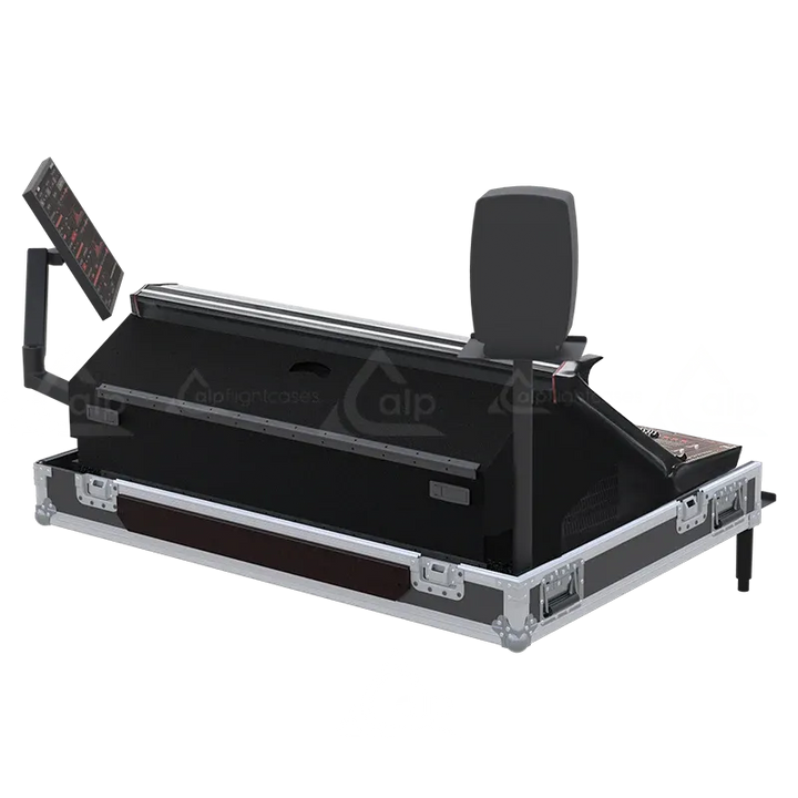 DiGiCo Quantum 225 Series IV Case with Wheels lateral backside view flight case open