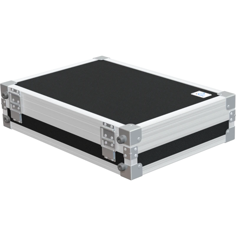Rear view of the road case for Shure QLXD4E showing 7mm birch plywood and reinforced Penn Elcom hardware