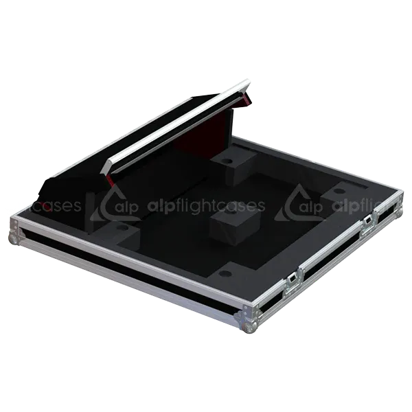 MIDAS M32 SERIE - LED - WHEELS LATERAL VIEW FLIGHT CASE FOAM