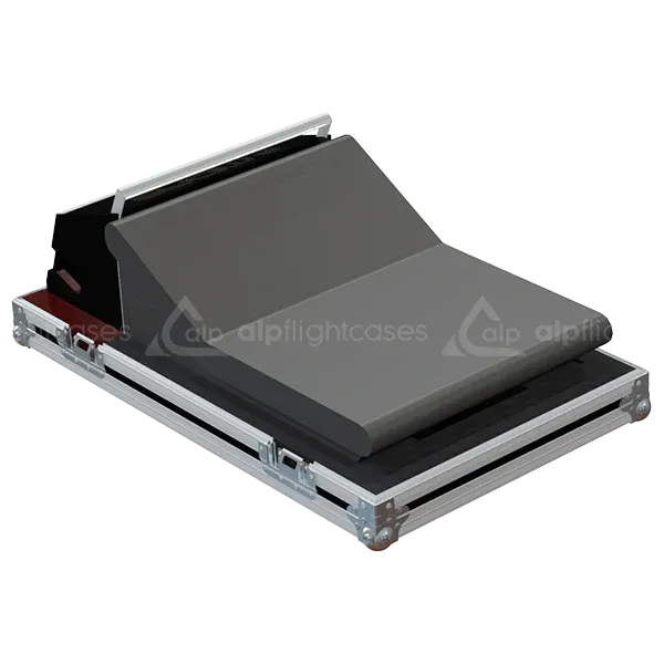 MIDAS M32R SERIE LED - REMOVABLE SKATE LATERAL SIDE VIEW FLIGHT CASE