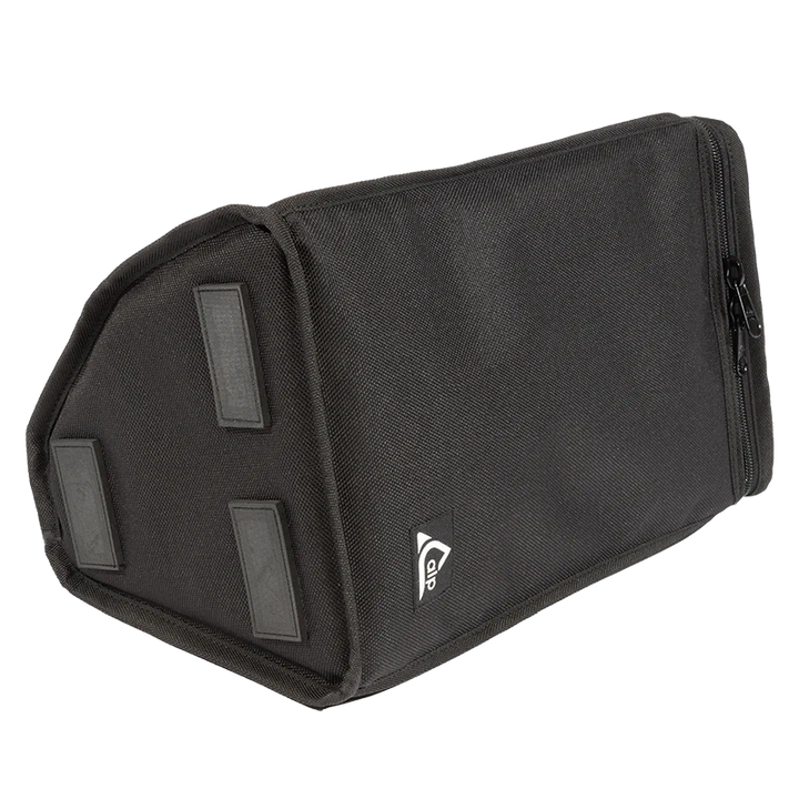 Close-up view of the 3 protective reinforced pads on the bottom of the Nexo PS8 bag