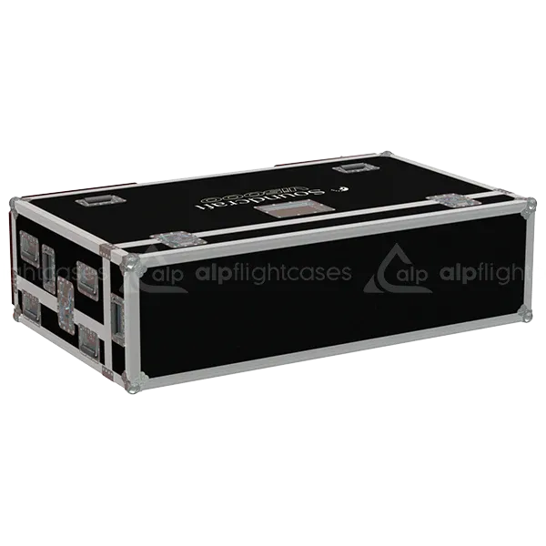 SOUNDCRAFT VI5000 SERIE III 2 DOORS - WHEELS LATERAL VIEW FLIGHT CASE
