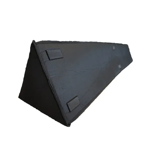 Professional equipment bag rear view, showcasing reinforced finishing borders and tube handles by ALP