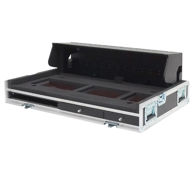 Yamaha CL5 Series II Case with Wheels inside view lateral side