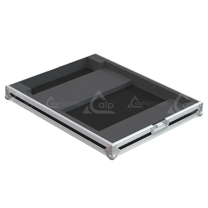 Yamaha MG20 Series II Flight Case foam inside lateral case