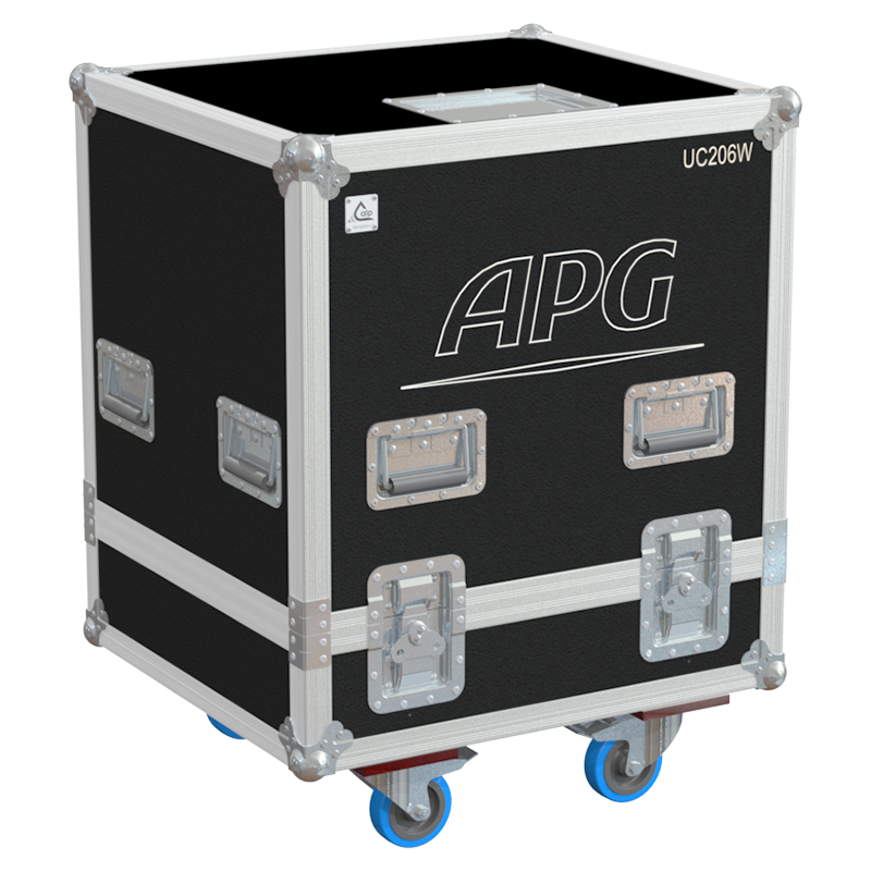 Front view of the professional triple touring flight case for 3x APG UC206W line array modules by ALP Flight Cases