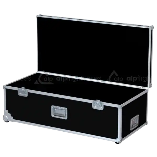 Empty interior of the 1100x500x250mm case highlighting the 50mm lid and protective lining