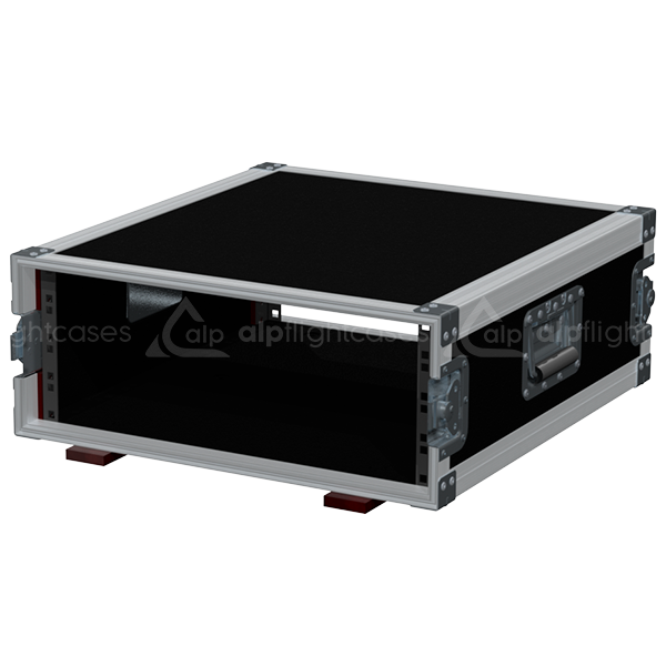 Empty interior of the 4U 550mm rack flight case highlighting the front and rear 19 inch rack plumb columns